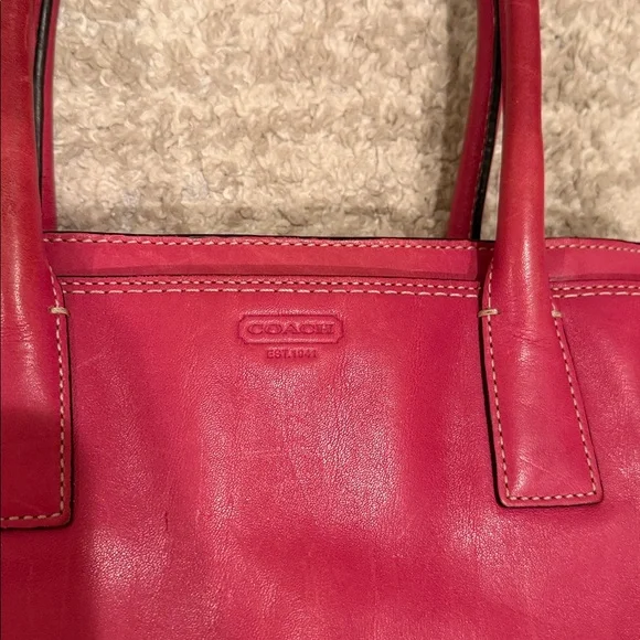 Vintage Coach  Pink Leather Tote Purse
Turnlock Satchel Shoulder Bag - Picture 10 of 16